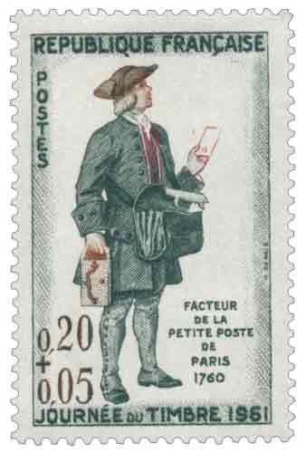 Timbre : JOURNÉE DU TIMBRE 1961 FACTEUR DE LA PETITE POSTE DE PARIS 1760